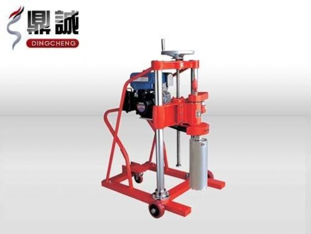 點擊查看詳細信息<br>標題：內(nèi)燃式鉆孔取芯機 閱讀次數(shù)：4708