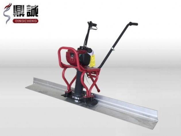 點(diǎn)擊查看詳細(xì)信息<br>標(biāo)題：混凝土振動(dòng)尺 閱讀次數(shù)：13439