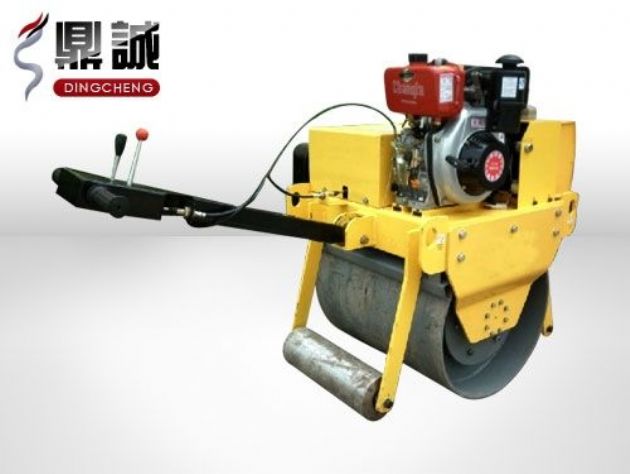 點(diǎn)擊查看詳細(xì)信息<br>標(biāo)題：重型手扶式單鋼輪壓路機(jī) 閱讀次數(shù)：13880