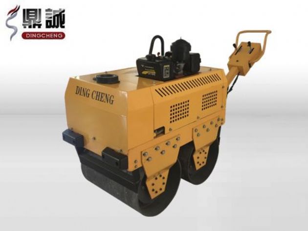 點(diǎn)擊查看詳細(xì)信息<br>標(biāo)題：DC-30C高配手扶式壓路機(jī) 閱讀次數(shù)：13183